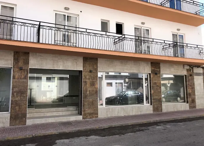 Hostal Rosalia San Antonio Abad